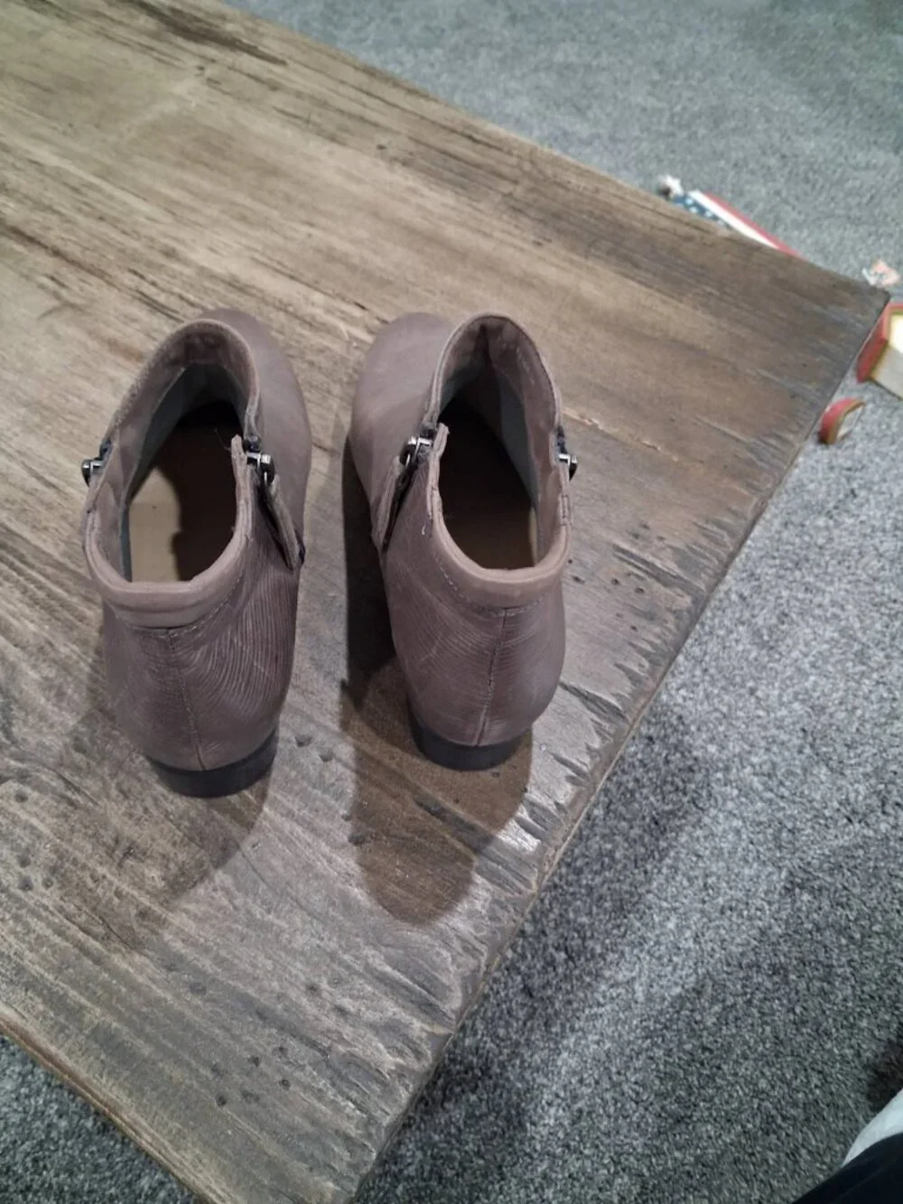 Trotters major embossed